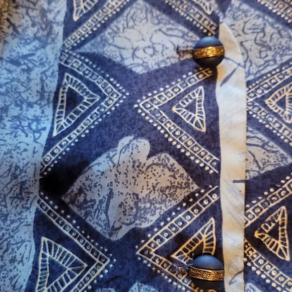 Graver Studio sleeveless blouse - Picture 4 of 4